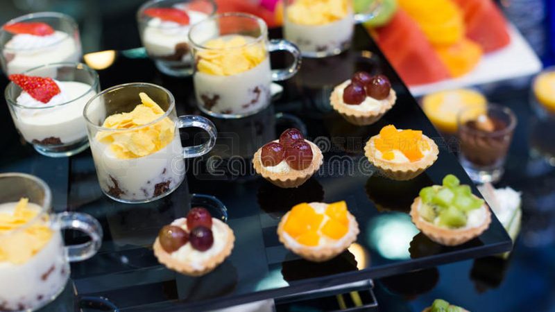 在挑选饮料时，应关注以下几个关键指标：