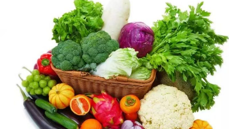 食品代加工：塑料材质与玻璃材质的差异化解析